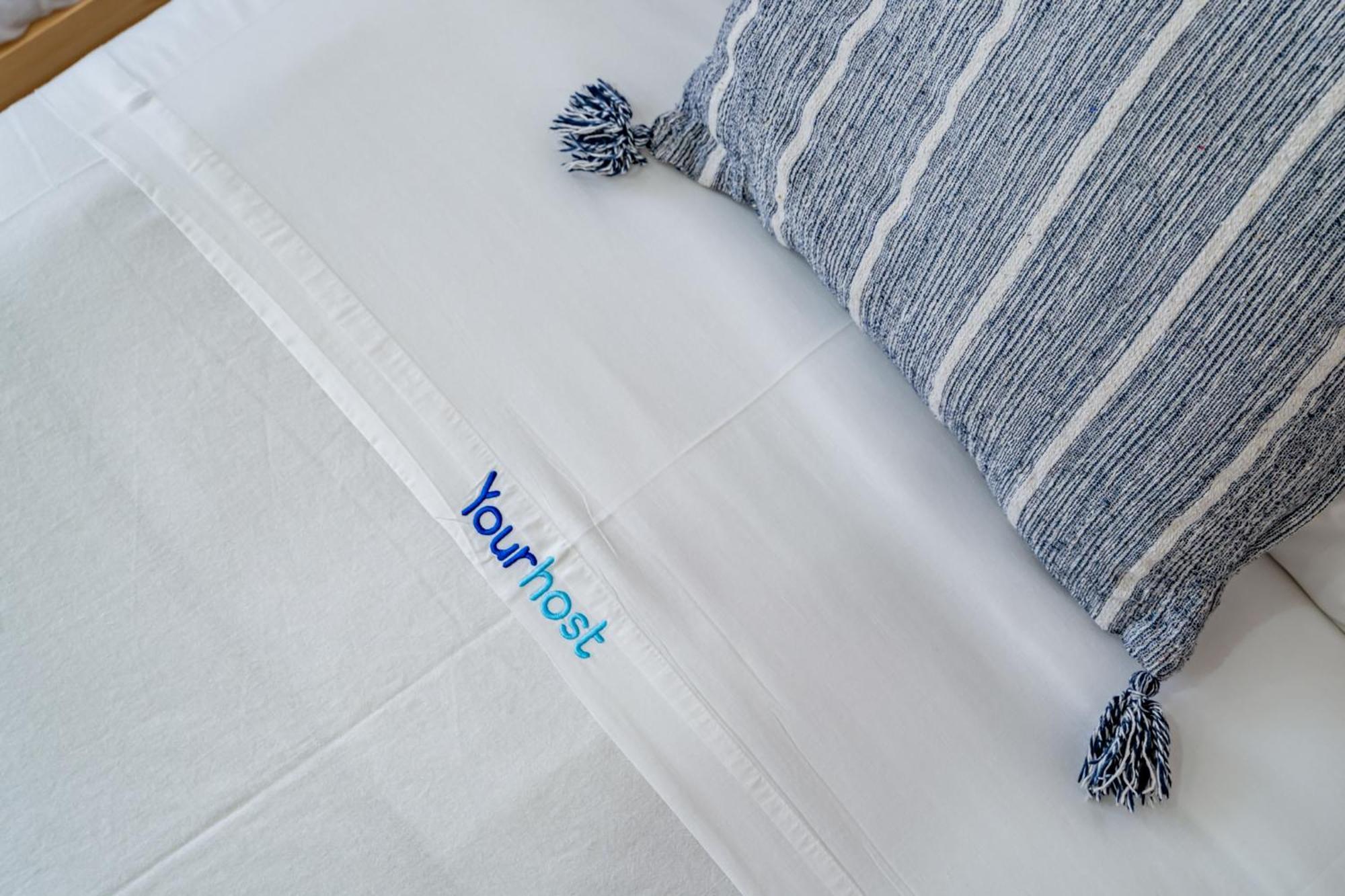 Wake Up With The Sea Breeze- House With Pool Ap1 Apartman Lavra Kültér fotó