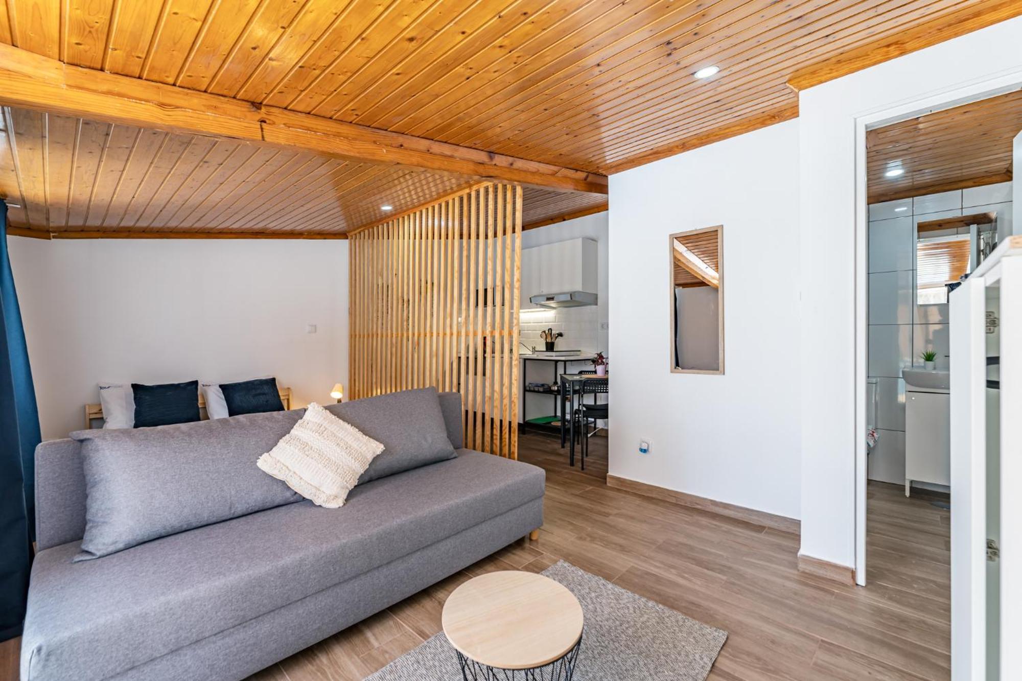 Wake Up With The Sea Breeze- House With Pool Ap1 Apartman Lavra Kültér fotó